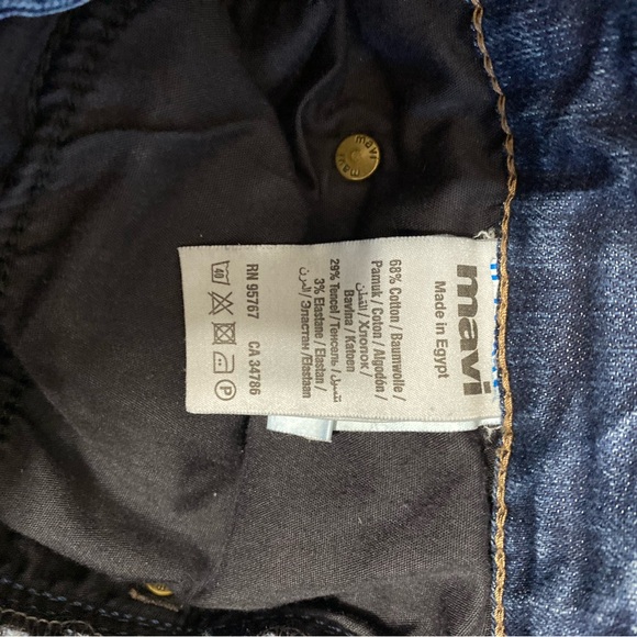 Mavi Jeans with Heart Patches - Picture 6 of 10